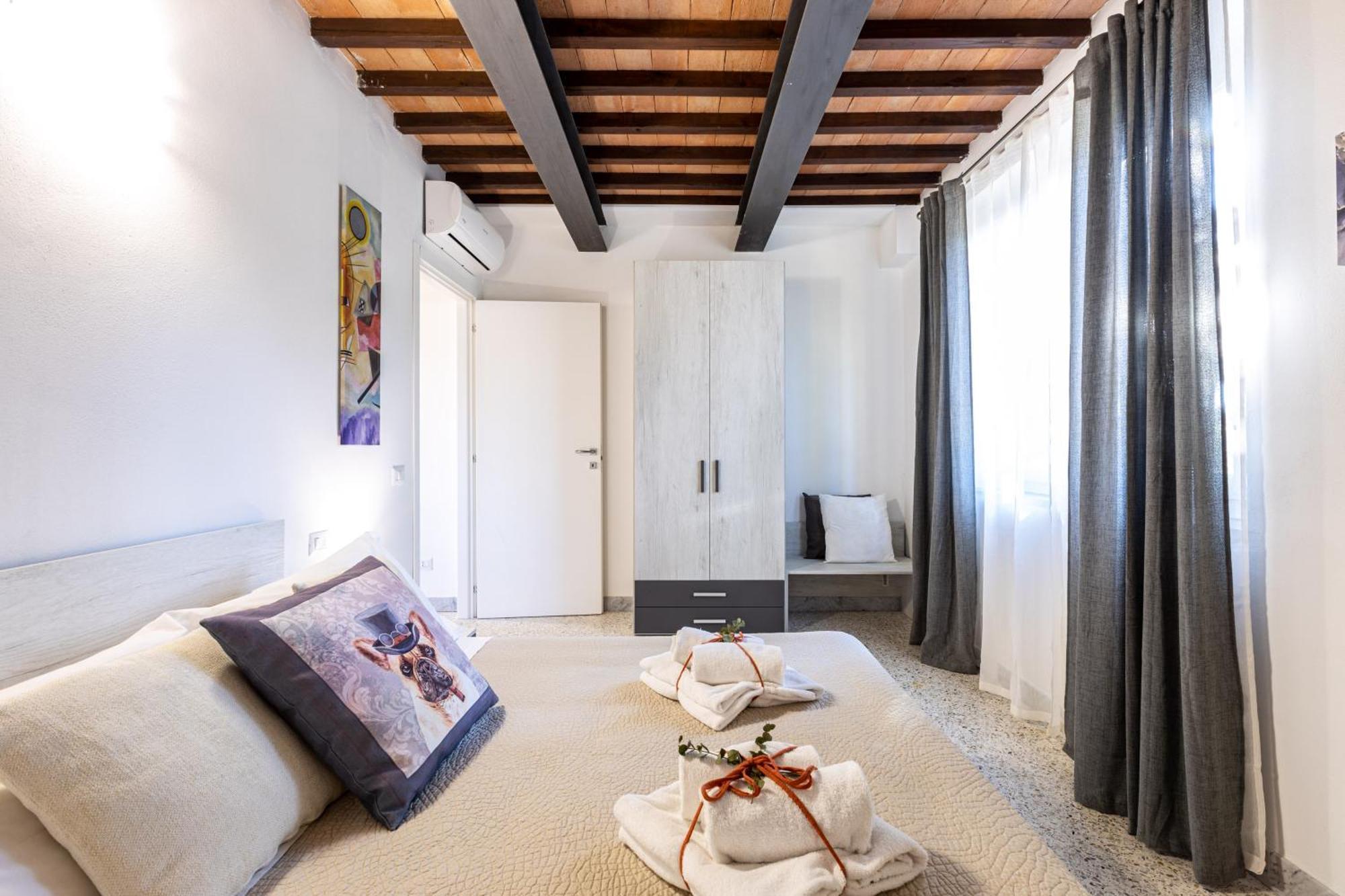 Le Residenze Appartement Chianni Buitenkant foto